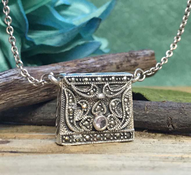 Sterling Silver Purse Necklace (1 of 8)