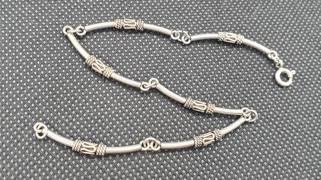Sterling Silver Curved Bar Link Bracelet (1 of 2)