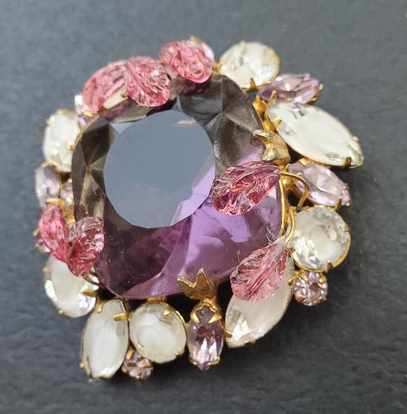 Large Vintage Hattie Carnegie Glass Brooch (1 of 5)