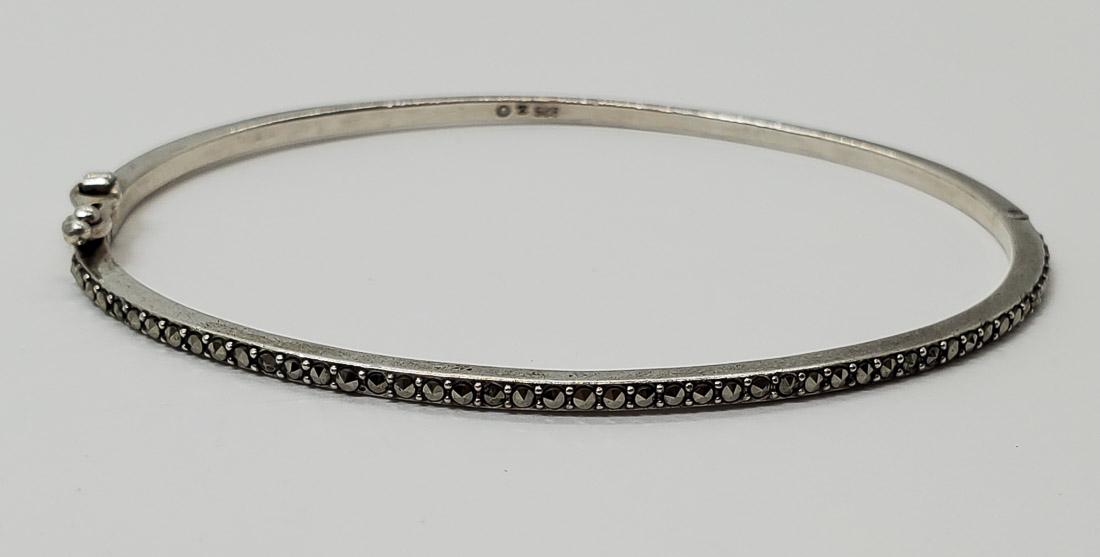 SIGNED Sterling Silver Marcasite Hinged Bangle (1 of 3)