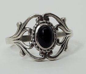 Scroll Designed Sterling Silver Onxy Ring sz 11: Face is appx 14.8mm by 19mm wide. Size 11 and stamped 925 Shipping Time: Usually 2-5 Business Days Shipping Rates: Shipping rates start at $15 (US Only) for 2-3 Day Priority Mail, contact us for our f