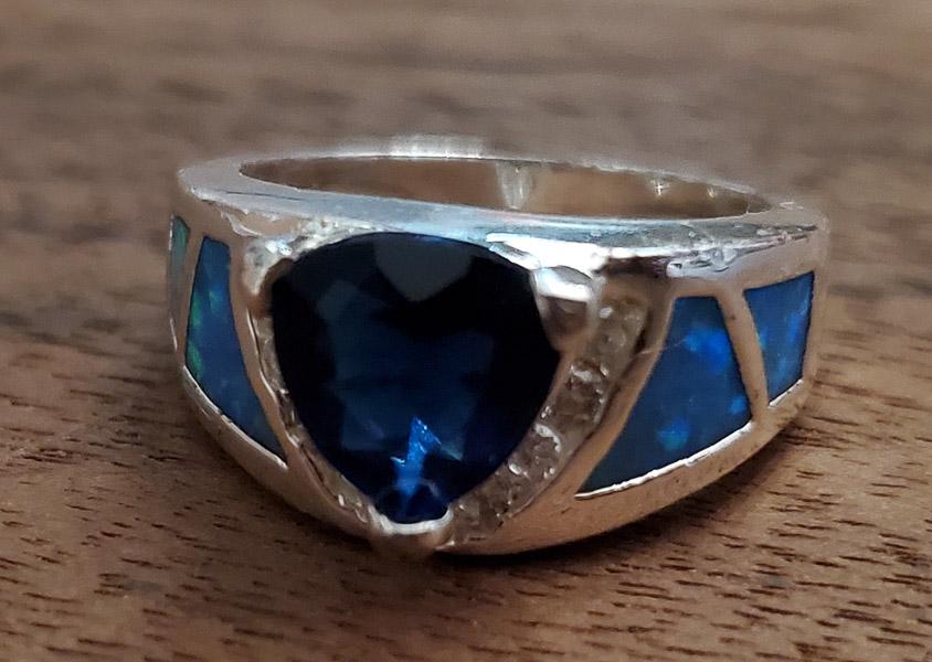 Purple Stone Sterling Silver Ring Sz 6 (1 of 5)