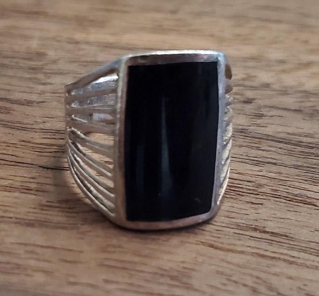 Wide Sterling Silver and Black Ring Sz 7.5 (1 of 4)