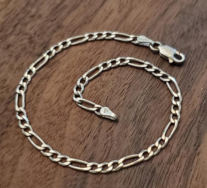 8 Inch Figaro Link Sterling Silver Bracelet (1 of 3)