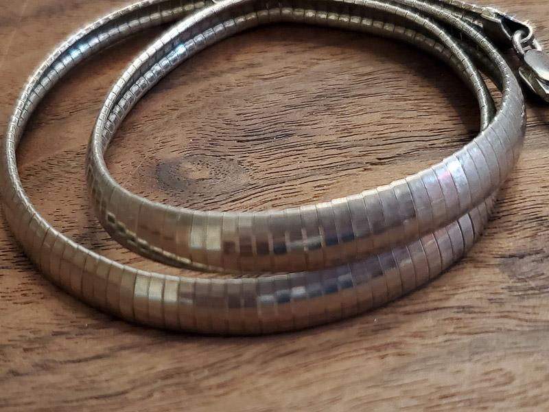 7.5mm Italy Sterling Silver Omega Chain: Length: 18 inches and 7.5mm wide Weight in Grams: 28.3 Hallmarks and Stamps: 925, Italy Please note: All items are taken at stamped value and are not tested unless stated. As with many vintage items, 