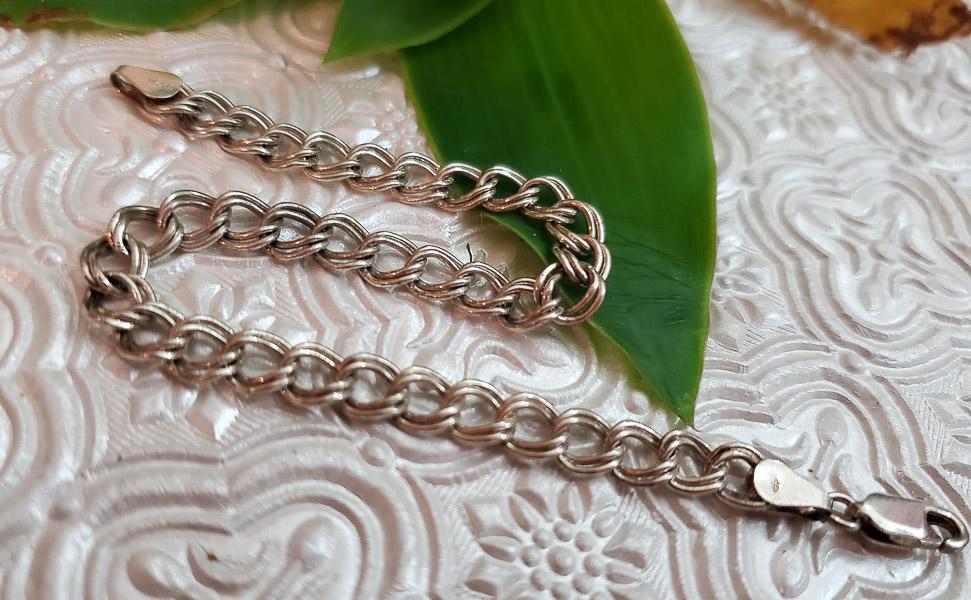 Classic Italy Sterling Silver Charm Bracelet (1 of 3)