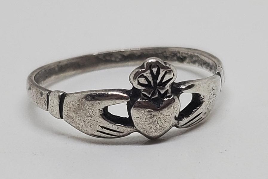 Irish Claddagh Sterling Silver Ring sz 6 (1 of 4)