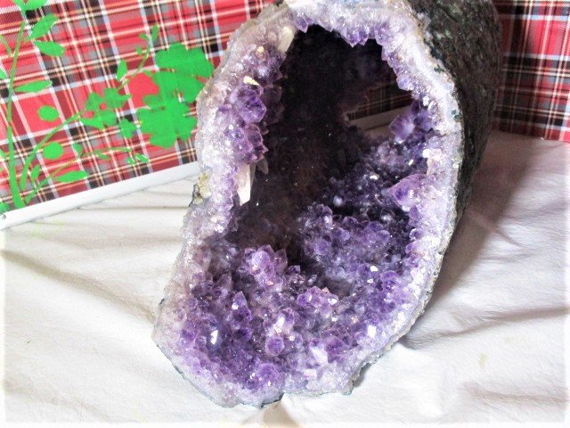 Amethyst Geode (1 of 10)