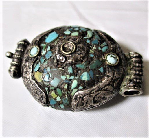 VINTAGE NEAR EASTERN SILVER ENAMELLED PENDANT (1 of 4)