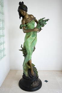 "Reine Des Pres" Aug. Moreau Signed Mario Nardini 78": "Reine Des Pres Par Aug. Moreau" Bronze Statue Signed Mario Nardini c 8/88 Monumental indoor / outdoor bronze statue of a woman holding flowers Dimensions: 78" tall x approx. 30" wide with a base widt