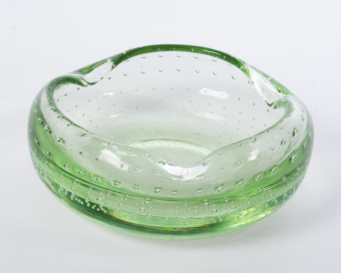 Murano Italian Art Green Glass Bowl 7 x 3": Description: Vintage Murano art glass dish, made in Italy. Green tinted glass with controlled bubbles. Dimensions: 7" Diameter x 3" Tall Estimated Domesti