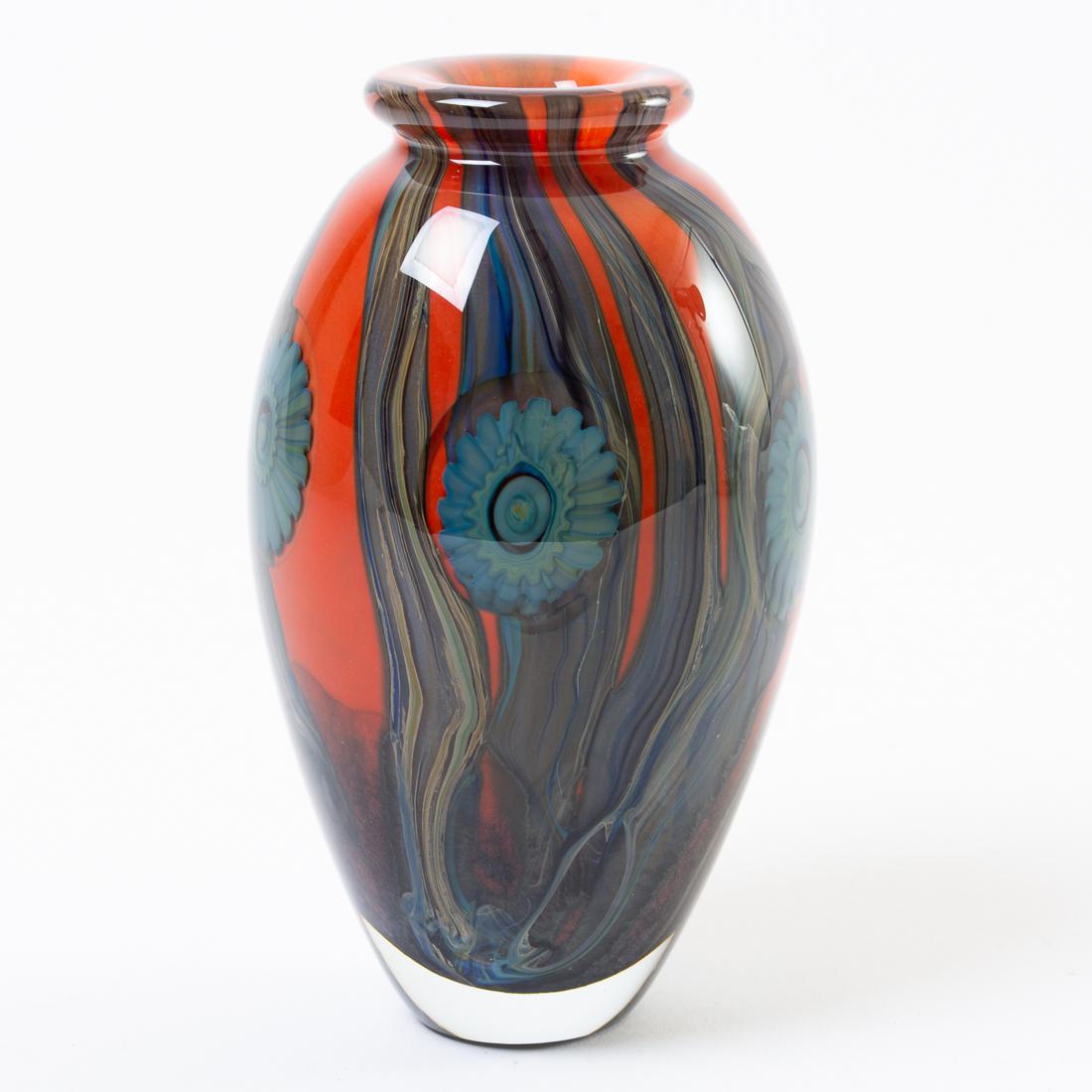 Robert Eickholt Blown Glass Art Vase: Signed Robert Eickholt Blown Glass Art Vase Made in 2007 Features Swirled Flower Design 7" Tall Signed on Bottom with Artist Name, 2007, and VPT5TC (the T5 could be a 'B')