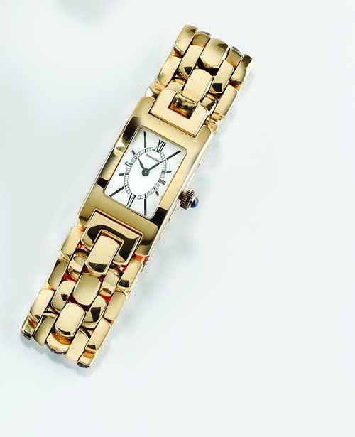 Audemars Piguet, modello Promesse in oro giallo18: Audemars Piguet, modello Promesse in oro giallo18 cts Ref. 67260BA/1156 Orologio da donna, cassa in due corpi in orogiallo 18 kt, quadrante laccato bianco, corona abattuta, fondello serrato