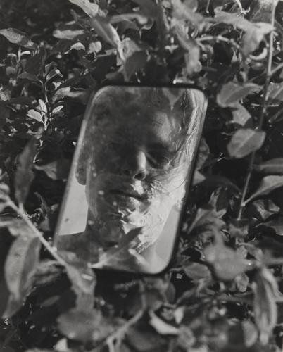 Eva Besnyo (1910-2003) John Fernhout, 1937: Eva Besnyo (1910-2003) John Fernhout, 1937Gelatin silver print. Titled and dated in anunknown hand in pencil and credit stamp on theverso.26.3 x 21.2 cm. (10.4 x 8.3 in.)(1)