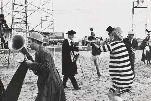 Michelangelo Durazzo "Otto e mezzo" di Federico Fe: Michelangelo Durazzo "Otto e mezzo" di Federico Fellini, 1963Gelatin silver print. Photographer's copyright stamp and Magnum Photo credit stamp on the verso, vintage. cm 23,3 x 34,7 (9.2 x 13.