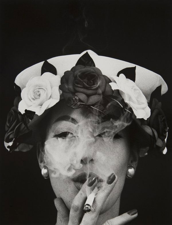 William Klein (b. 1928) Hat + 5 Roses, Paris (Vogue: Gelatin silver print, printed ca. 1980. Signed, titled and dated in pencil on the versocm 42,5 x 32,5 (16.7 x 12.8 in.)Stampa alla gelatina sali d’argento, stampata nel 1980 circa. Firmata, intitola