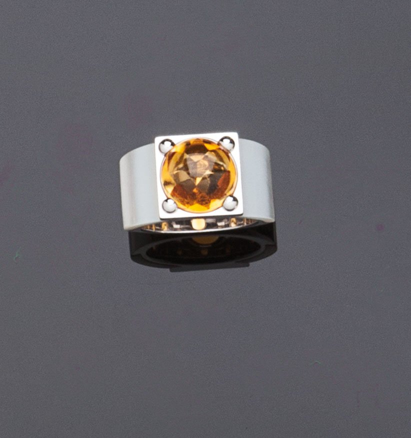 Anello Van Cleef & Arpels