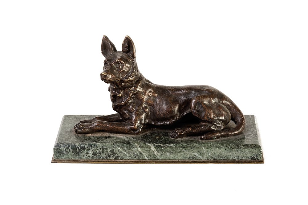 Scultore della prima metà del XX secolo: Il pastore tedesco scultura in bronzo, altezza cm 12FIRST HALF 20TH CENTURY SCULPTOR, THE GERMAN SHEPHERD, BRONZE SCULPTURE, HEIGHT CM 12