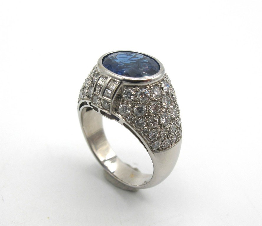 Anello in oro bianco 18 ct con zaffiro birmano taglio (1 of 2)