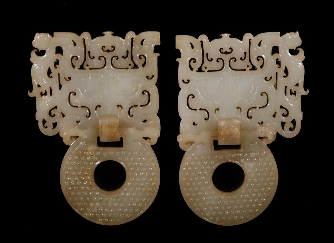 Han Dynasty - Pair of Beast Pattern Jade Handle (1 of 9)