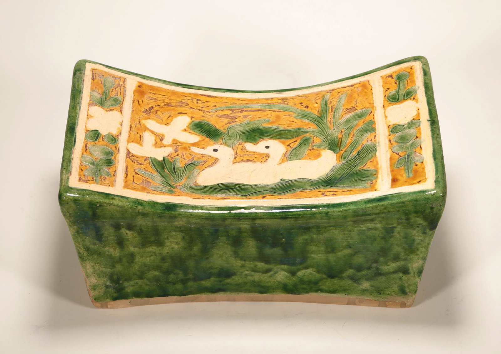 Song Dynasty - Colored and Patterned Pillow (1 of 8)