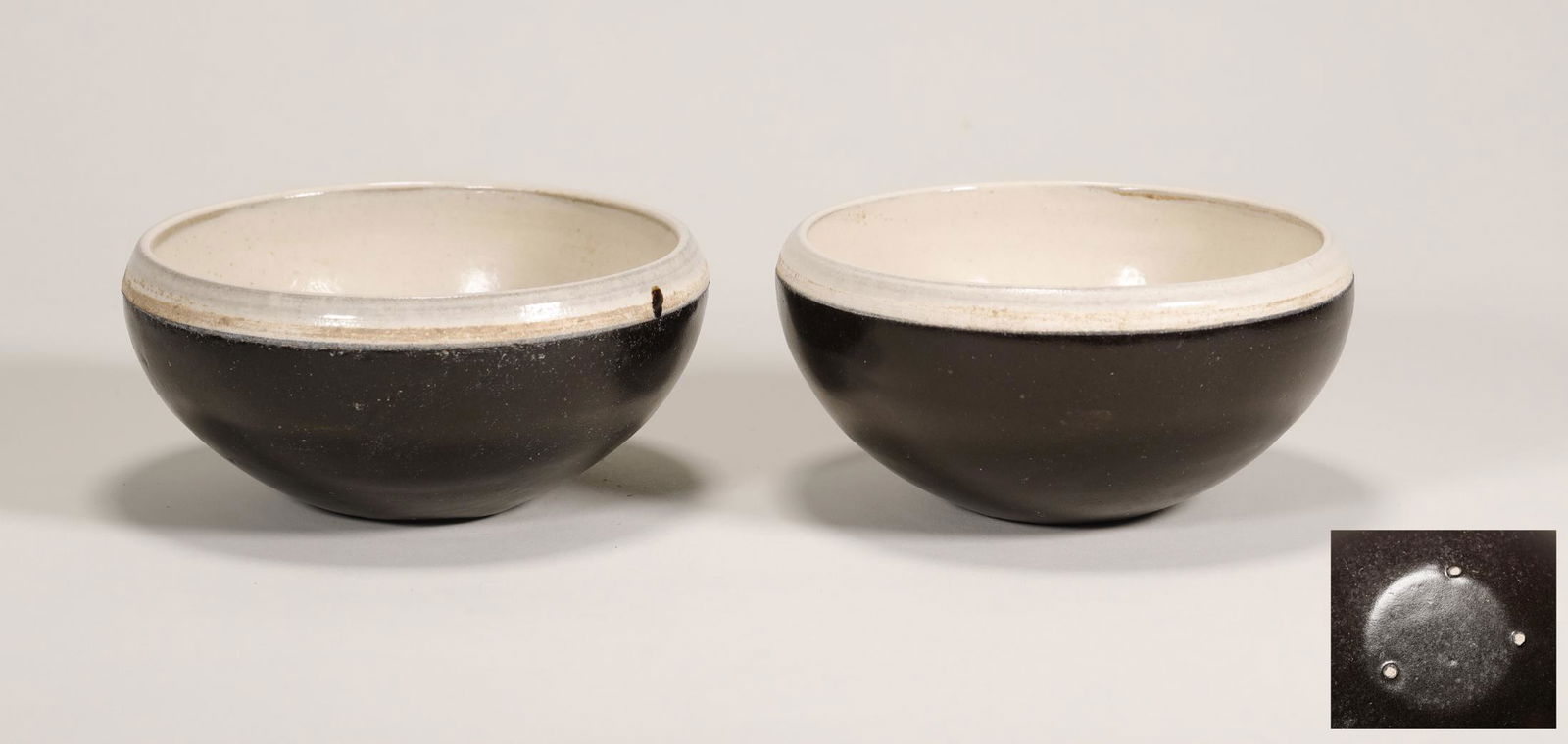 Song Dynasty - Pair of Colored Bowl (1 of 8)