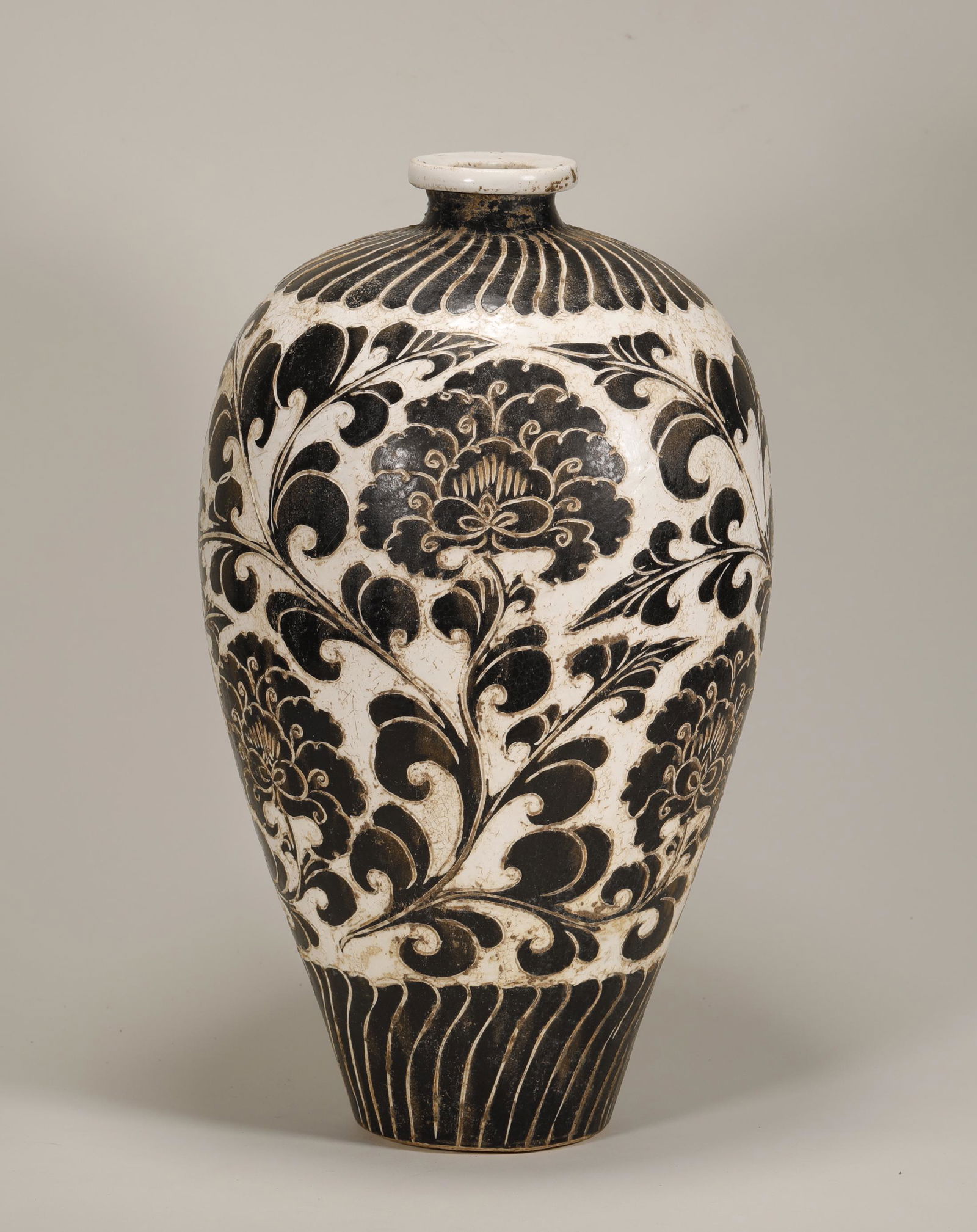 Song Dynasty - Cizhou Ware Vase (1 of 8)