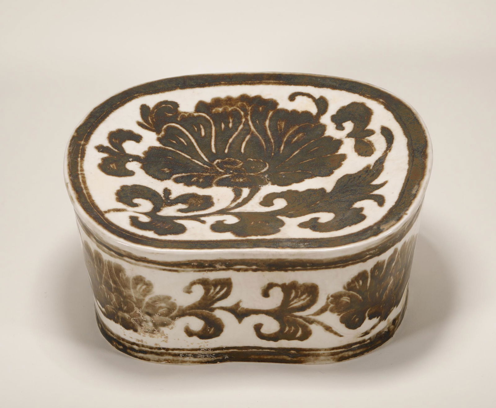 Song Dynasty - Cizhou Ware Pillow (1 of 8)