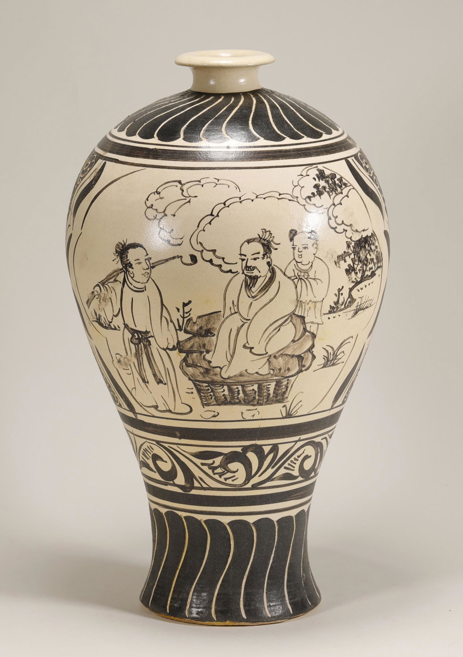 Yuan Dynasty - Cizhou Ware Vase (1 of 8)