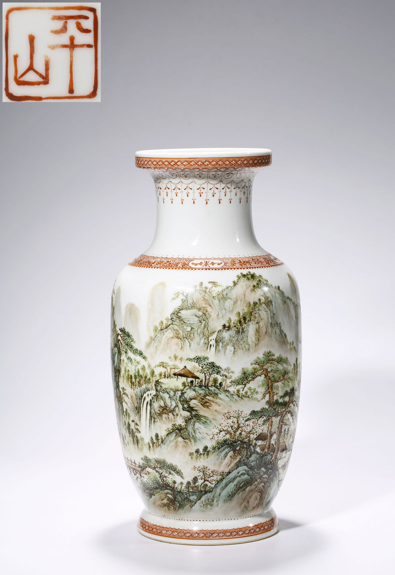 "Pingshan" light drop color landscape poetry pan mouth bottle (1 of 7)