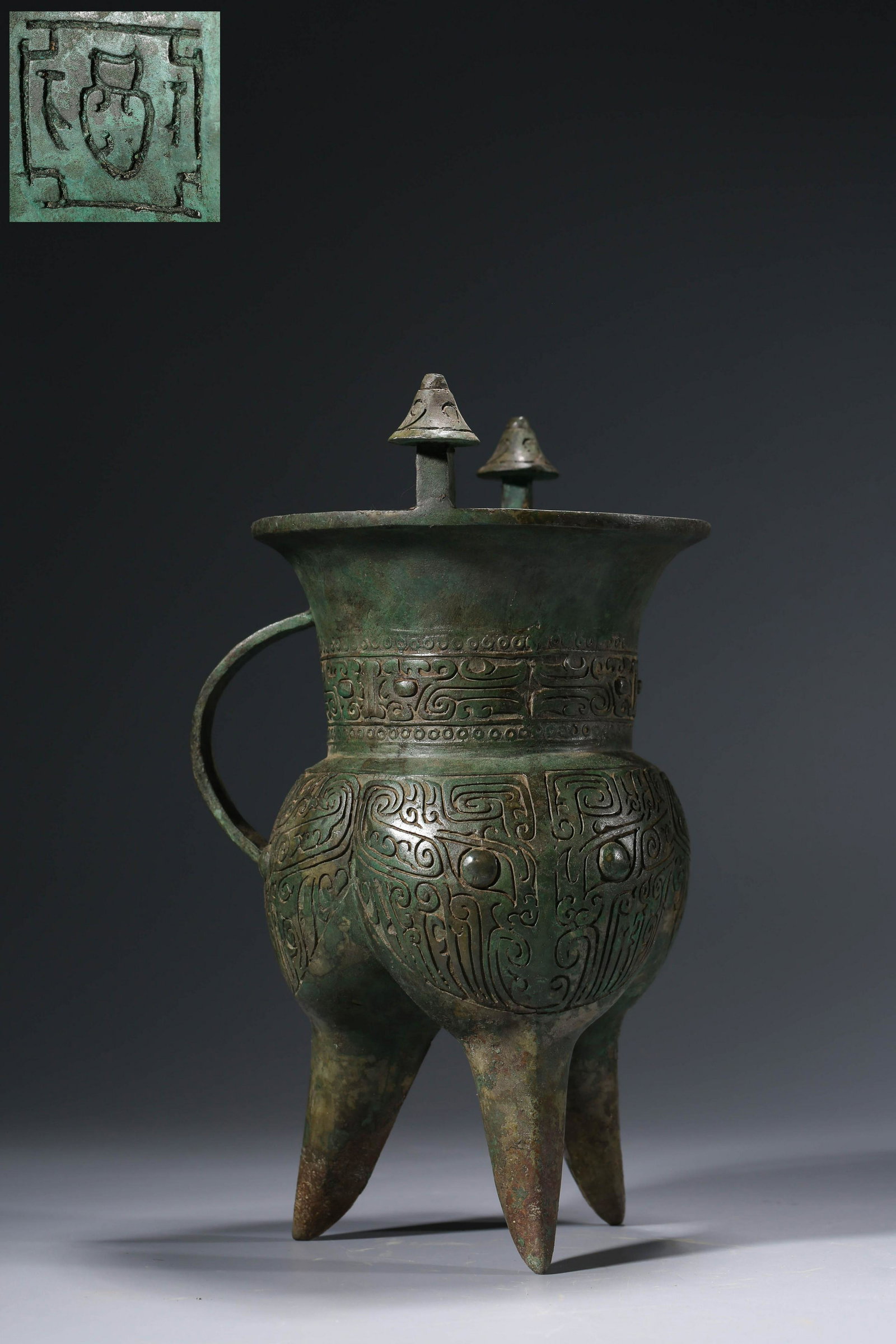 Bronze beast face pattern æ– (1 of 8)