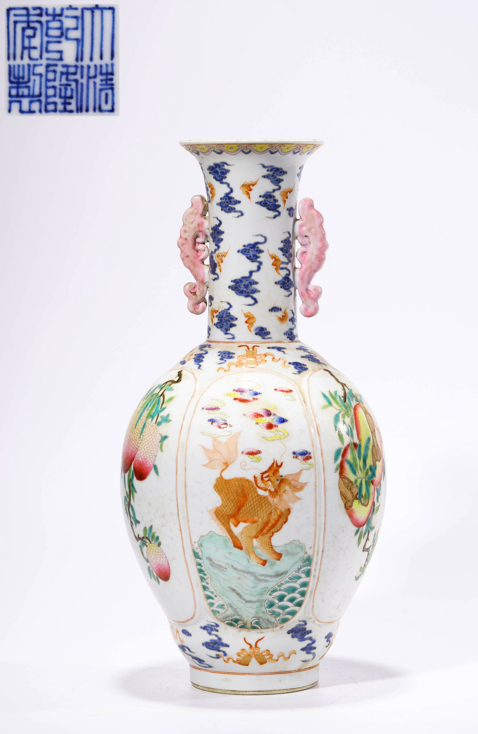 "Qianlong year of the Qing Dynasty" pastel eight treasures kaiguang Auspicious animal more than (1 of 8)