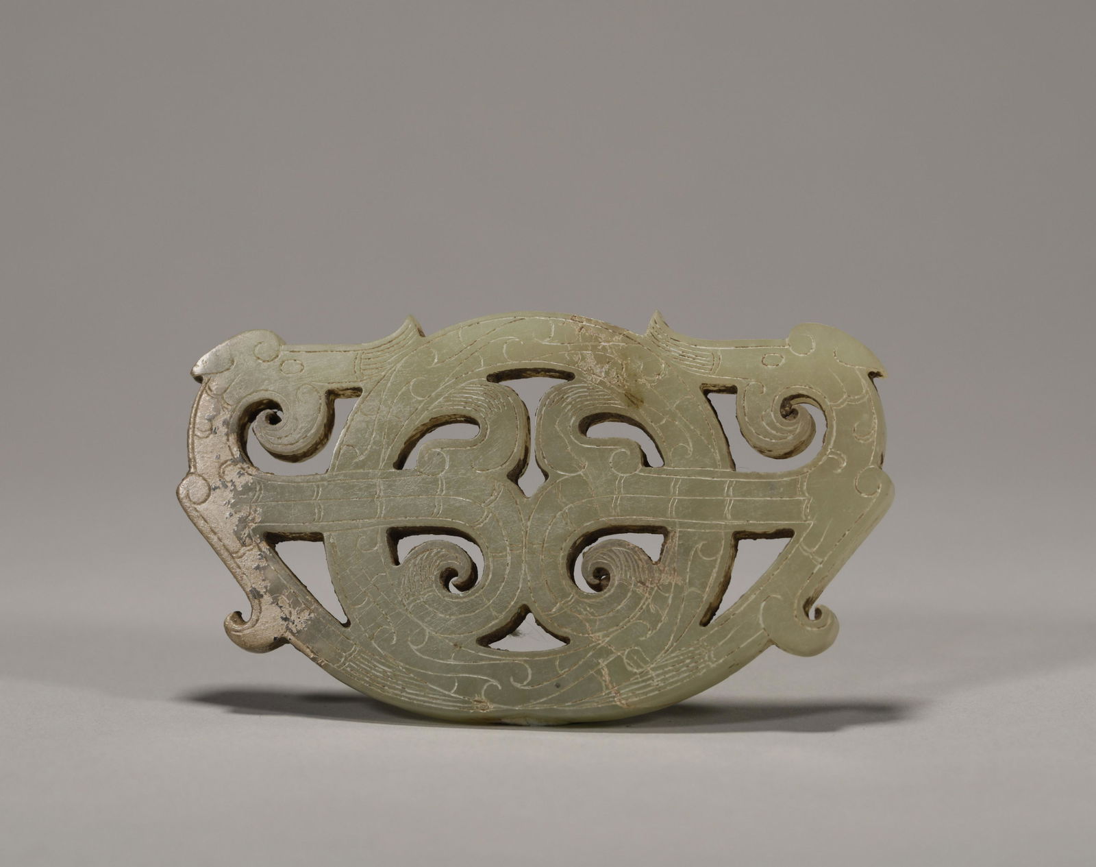 The Warring States double dragon grain jade ornaments (1 of 6)