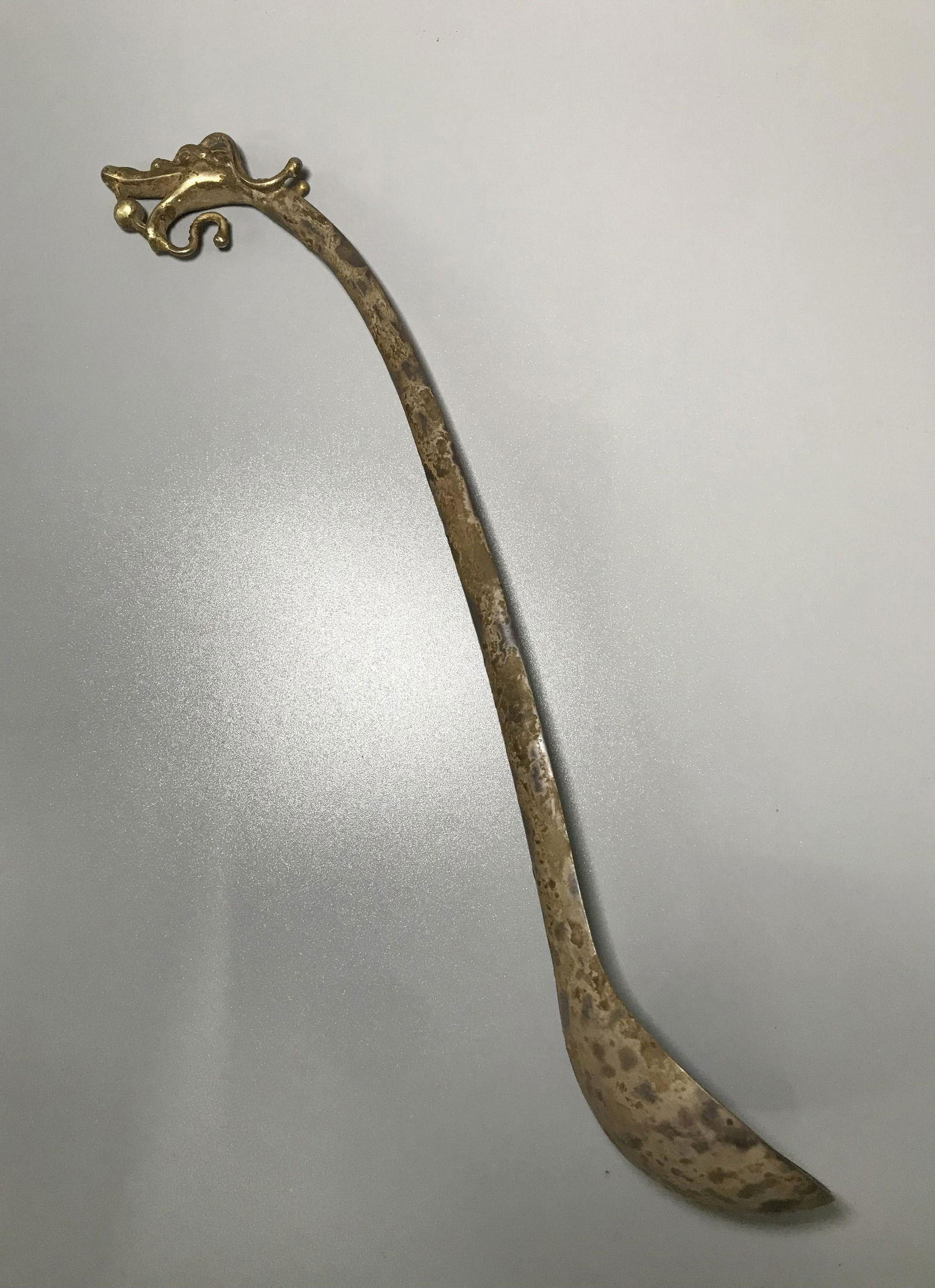 Tang Dynasty silver gilt gold dragon head spoon (1 of 7)