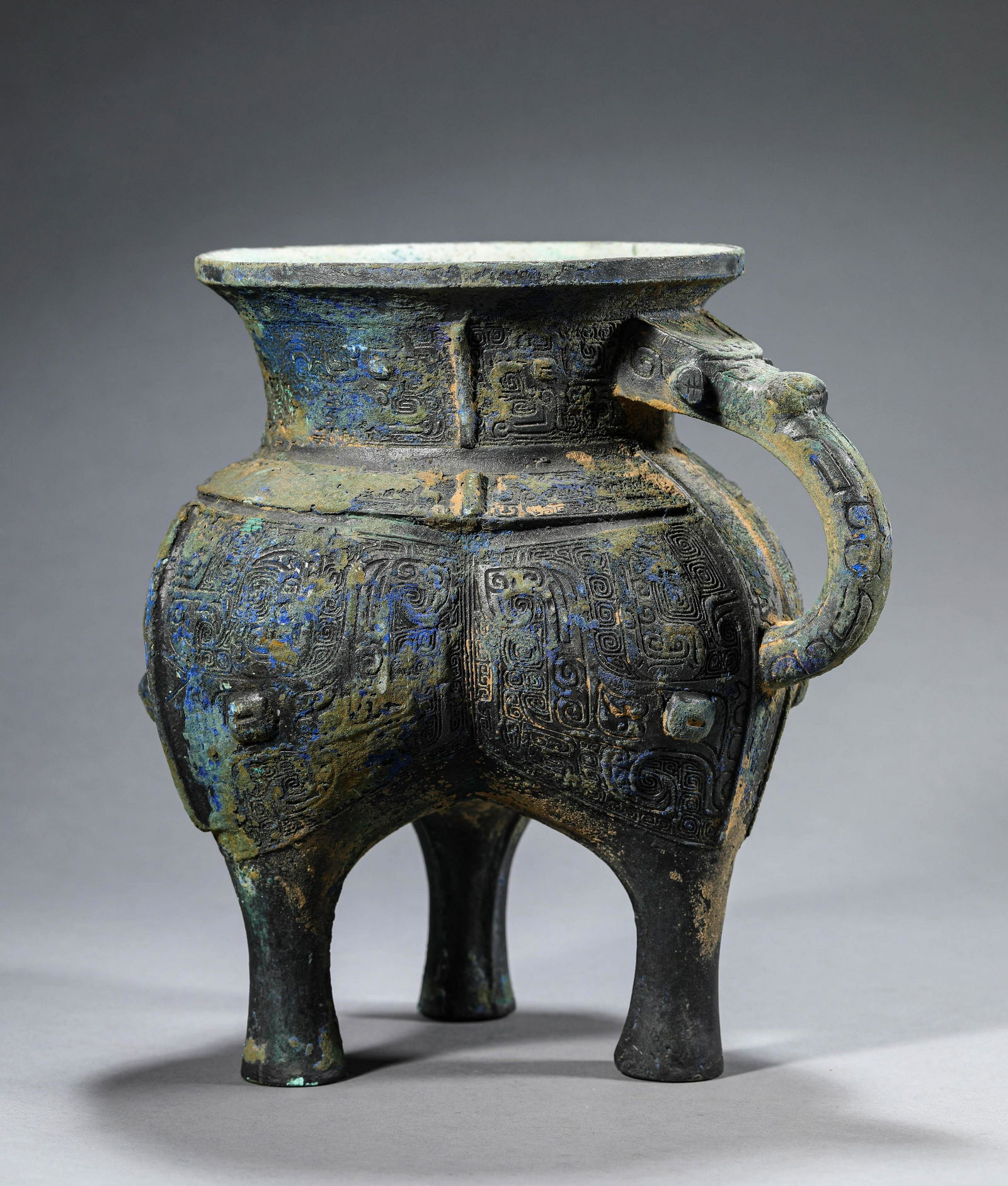 Bronze gluttonous grain jia (1 of 6)