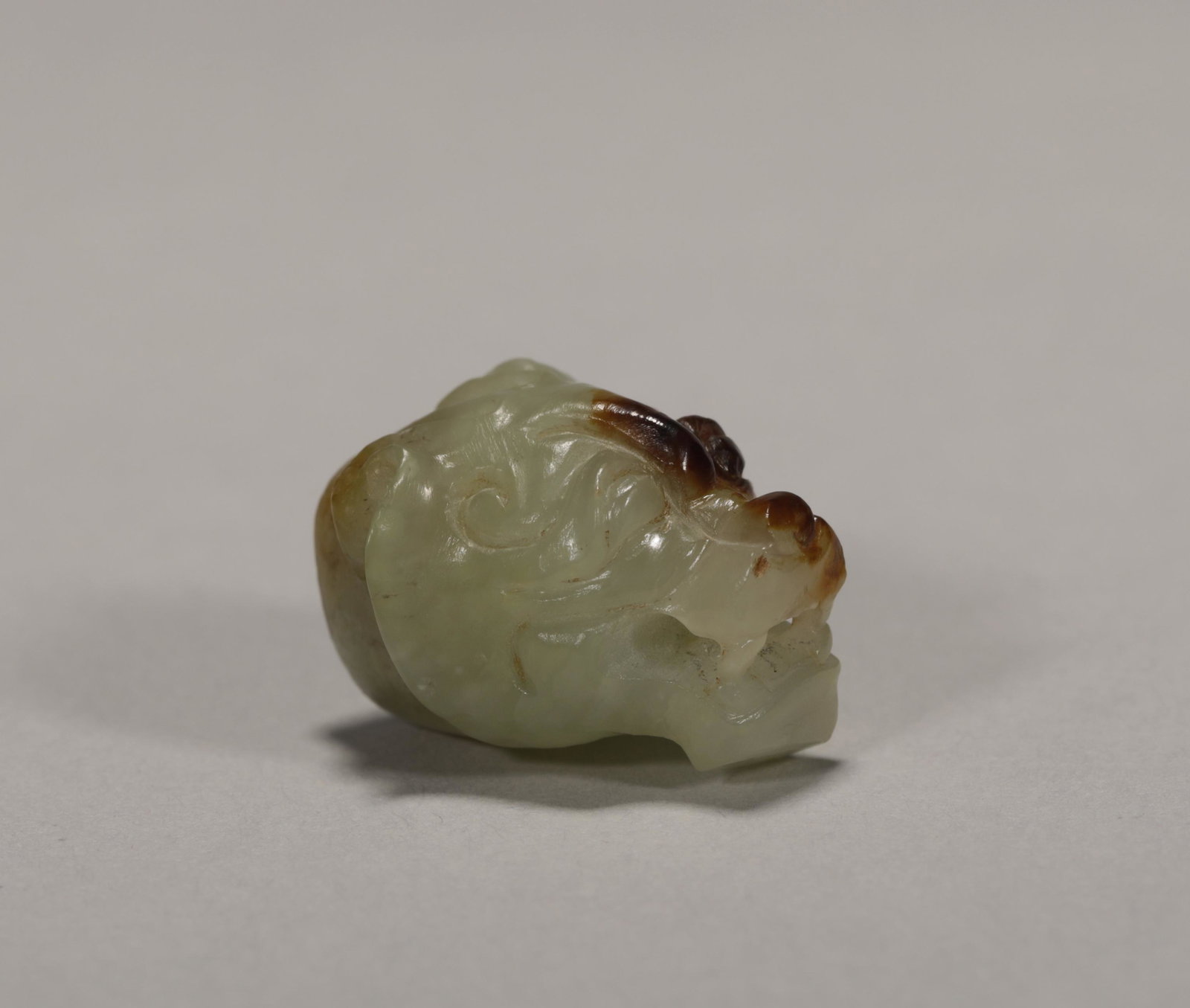 Jade tiger head of Han Dynasty (1 of 6)