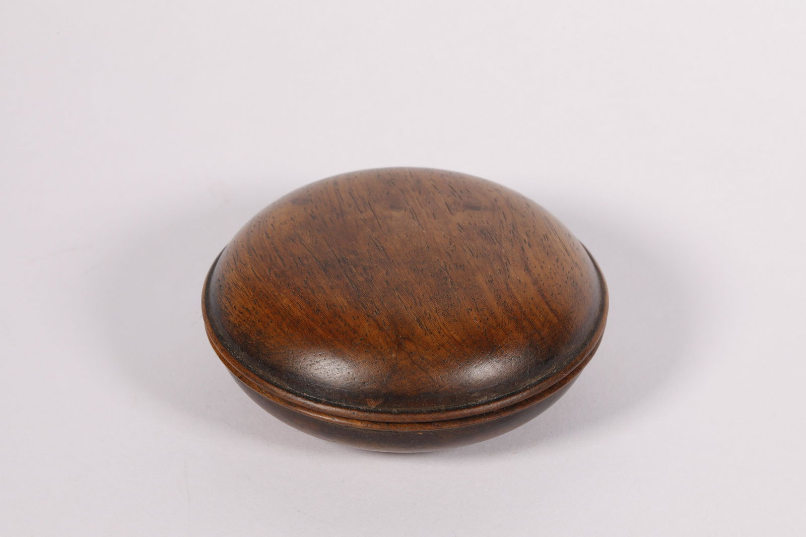 Huanghuali mud box from Qing Dynasty (1 of 6)