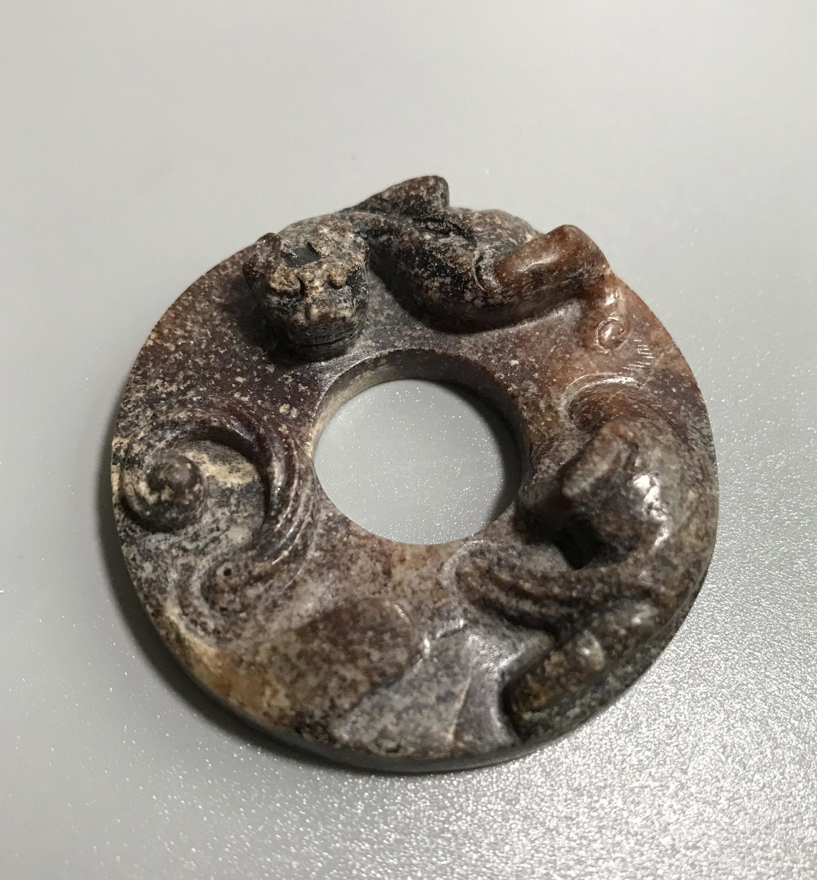 A Chinese Han Dynasty Jade Dragon Ornament (1 of 7)