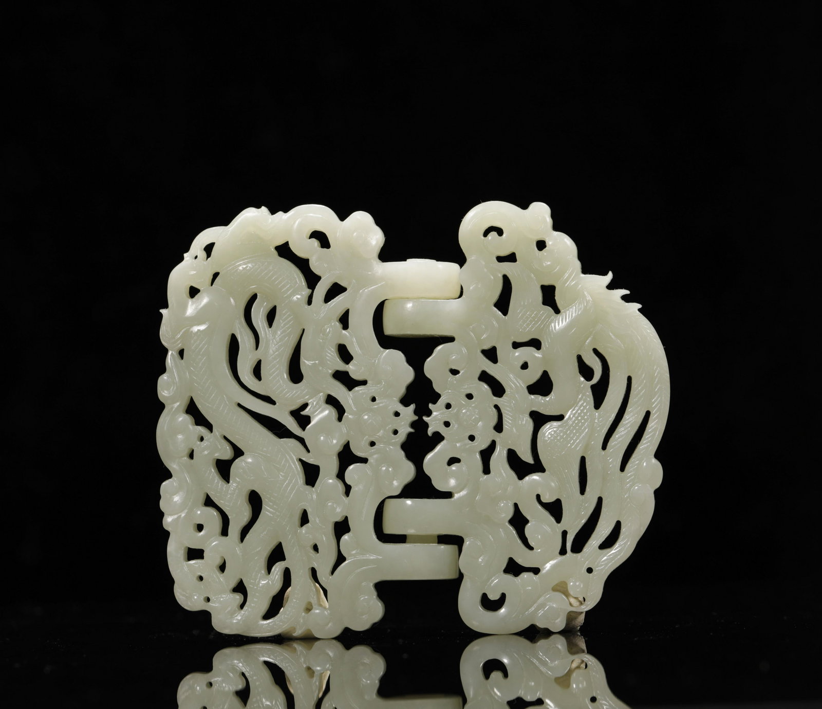 A Chinese Ming Dynasty Jade Dragon and Phoenix Pendant (1 of 7)