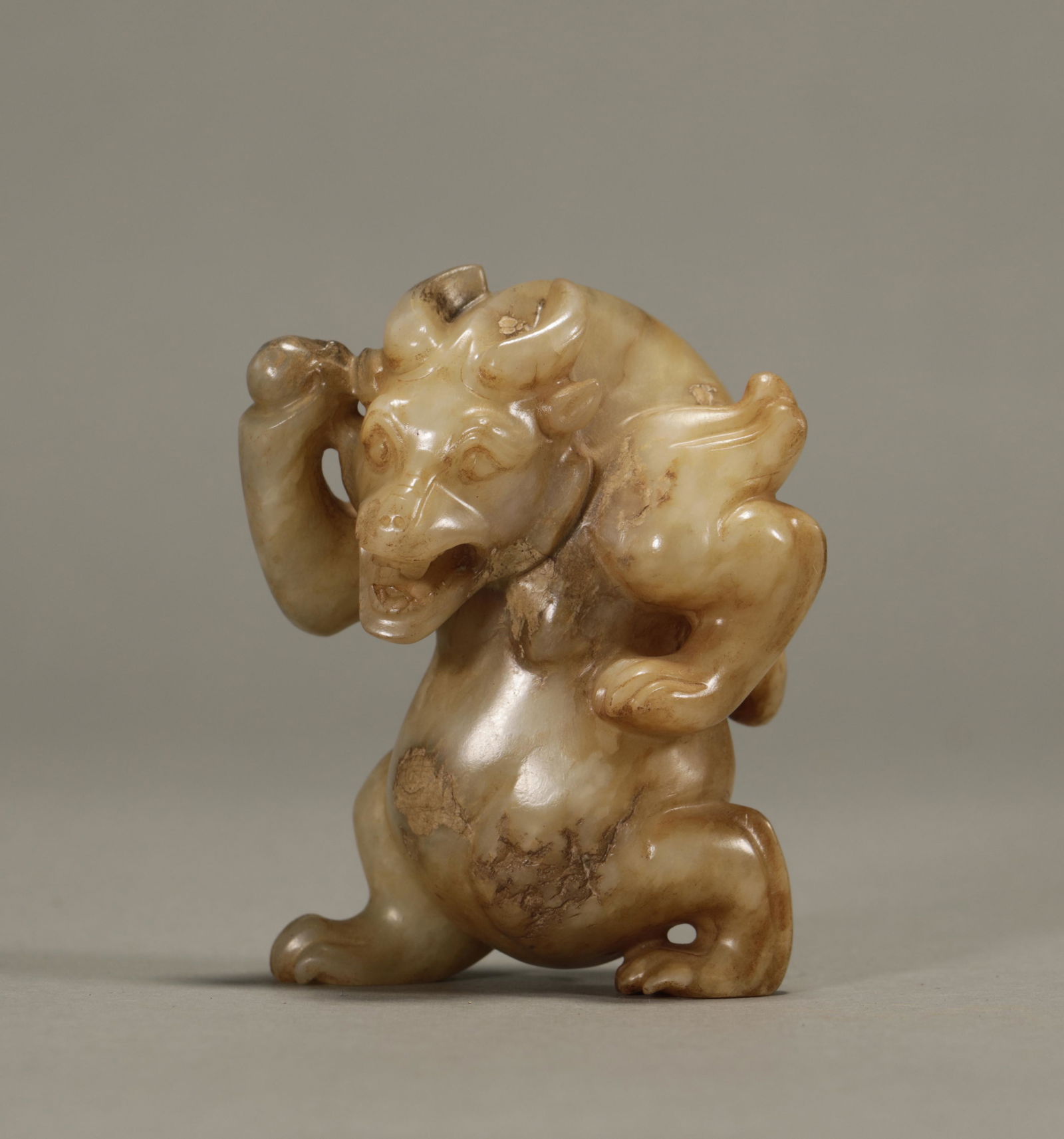 Jade Bear of the Han Dynasty (1 of 6)