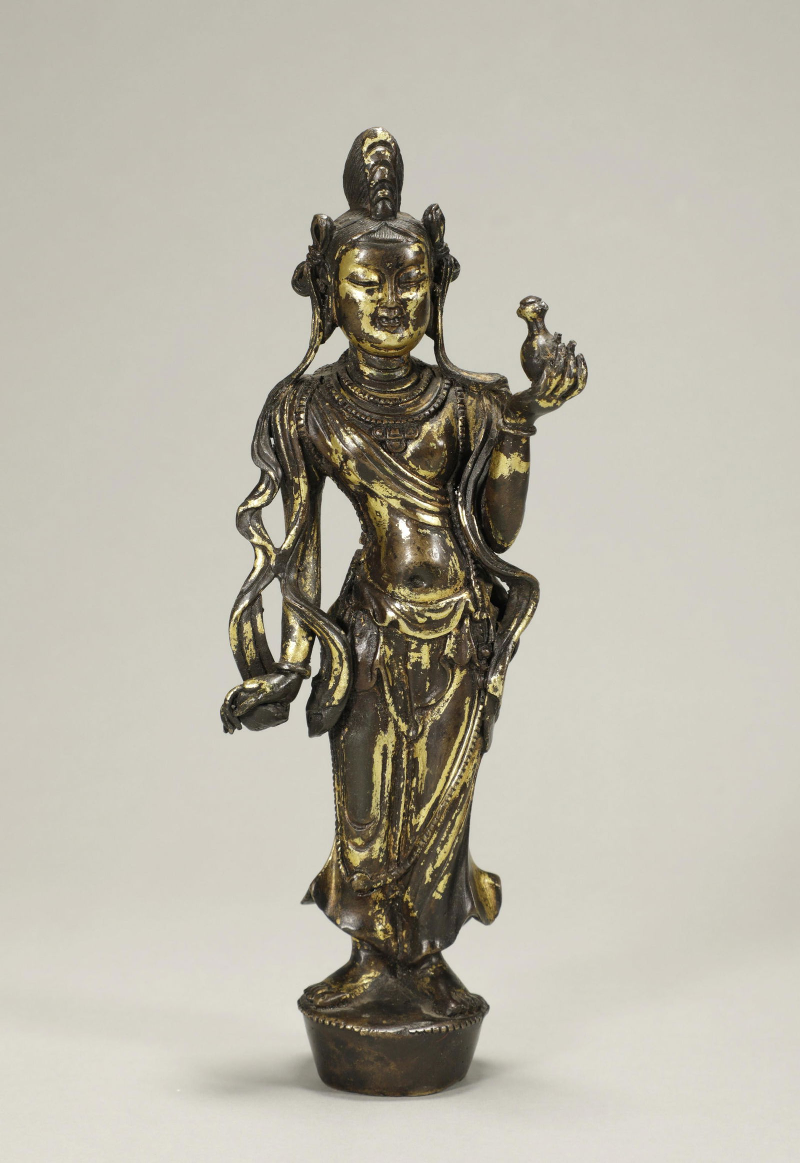Ancient Chinese gilt bodhisattva statue (1 of 7)