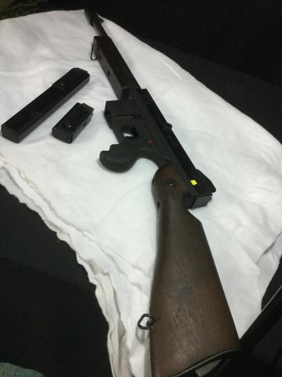 Commando Mark III 45 Cal - Semi Auto: Tommy Gun made by Commando Mk lll with 2 clips.