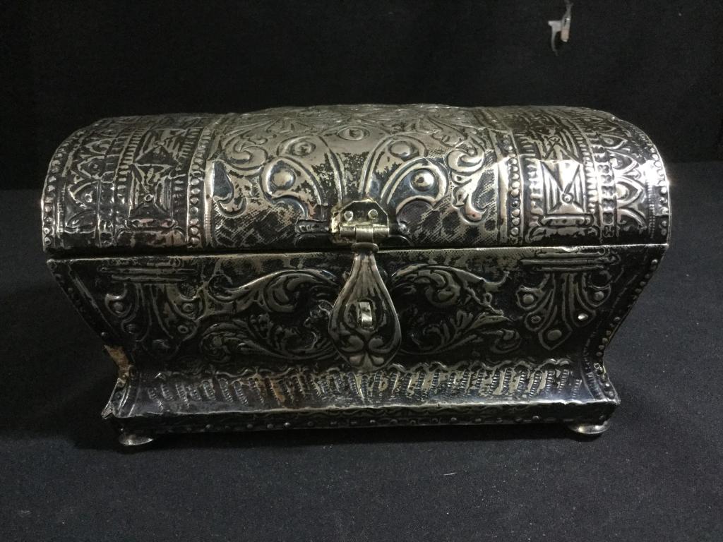 Vintage Silver Trinket Box (1 of 4)