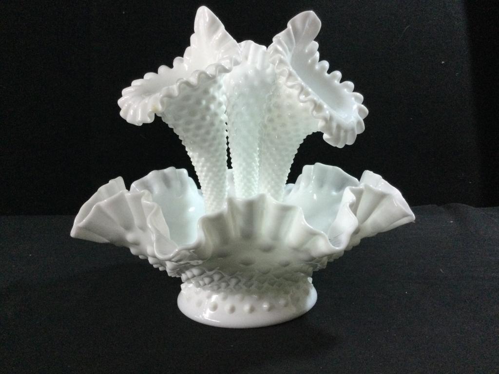 Fenton 3 Horn Milk Glass Epergne: Neat piece with no chips or cracks. Measures The epergne's measure 8" each. The base measures 10 1/2" w x 4 1/4" h.