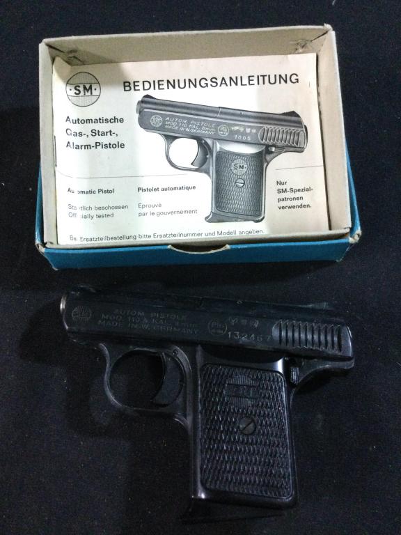 German Blank Gun Model 110 A: Comes in original box with paperwork. In good condition. See pictures.