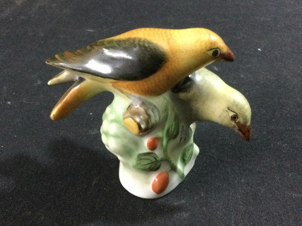 Herend Bird Statue (1 of 3)