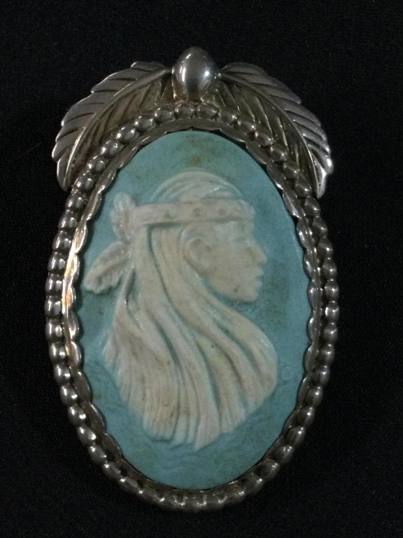 Silver Wedgewood Jasperware Pendant/Pin (1 of 3)