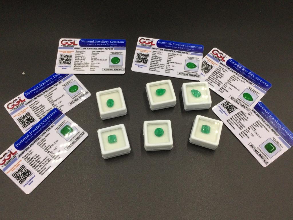 GGL Certified Natural Emerald Stones (1 of 4)