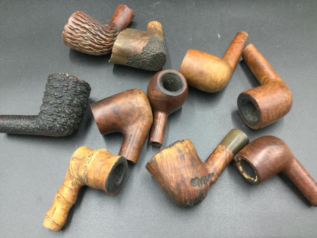 Antiques Pipes (1 of 7)
