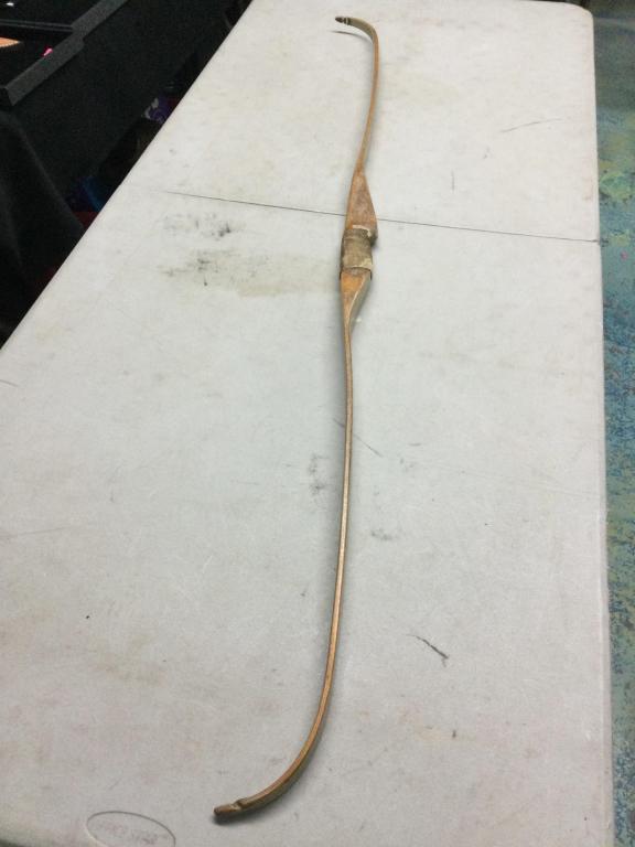 Vintage Bear Archery Grizzly Recurve Bow: 1950'S Marked on side of bow 62", 48#. The top # can't read except last 2 are 97 and first looks like a H. Condition is consistent with age and use. See pictures.